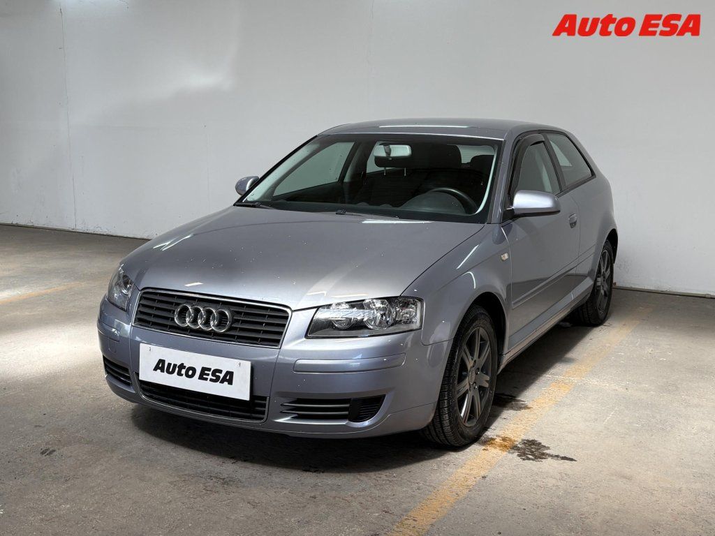 Audi A3, 1.6i - fotka 3