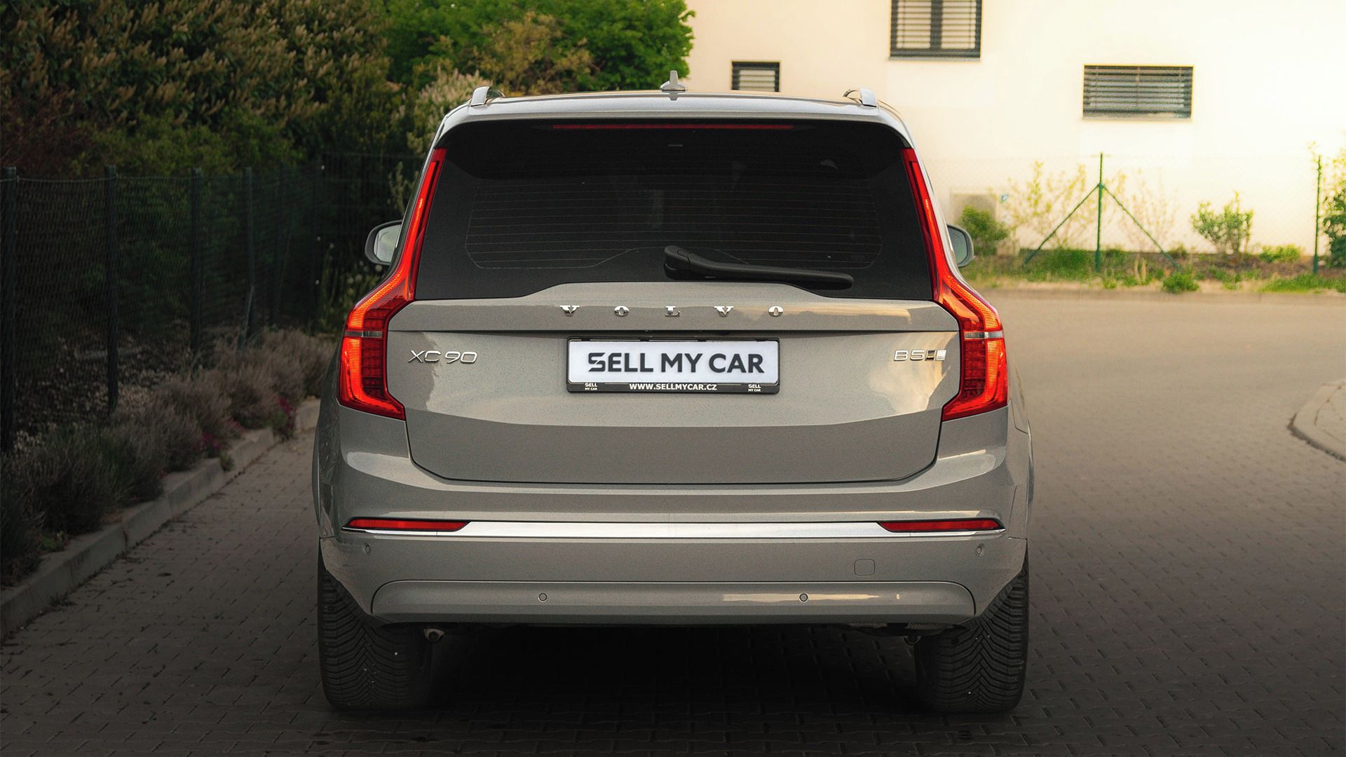 Volvo XC90, B5 2,0/173kW AWD ČR DPH 7.Míst - fotka 6