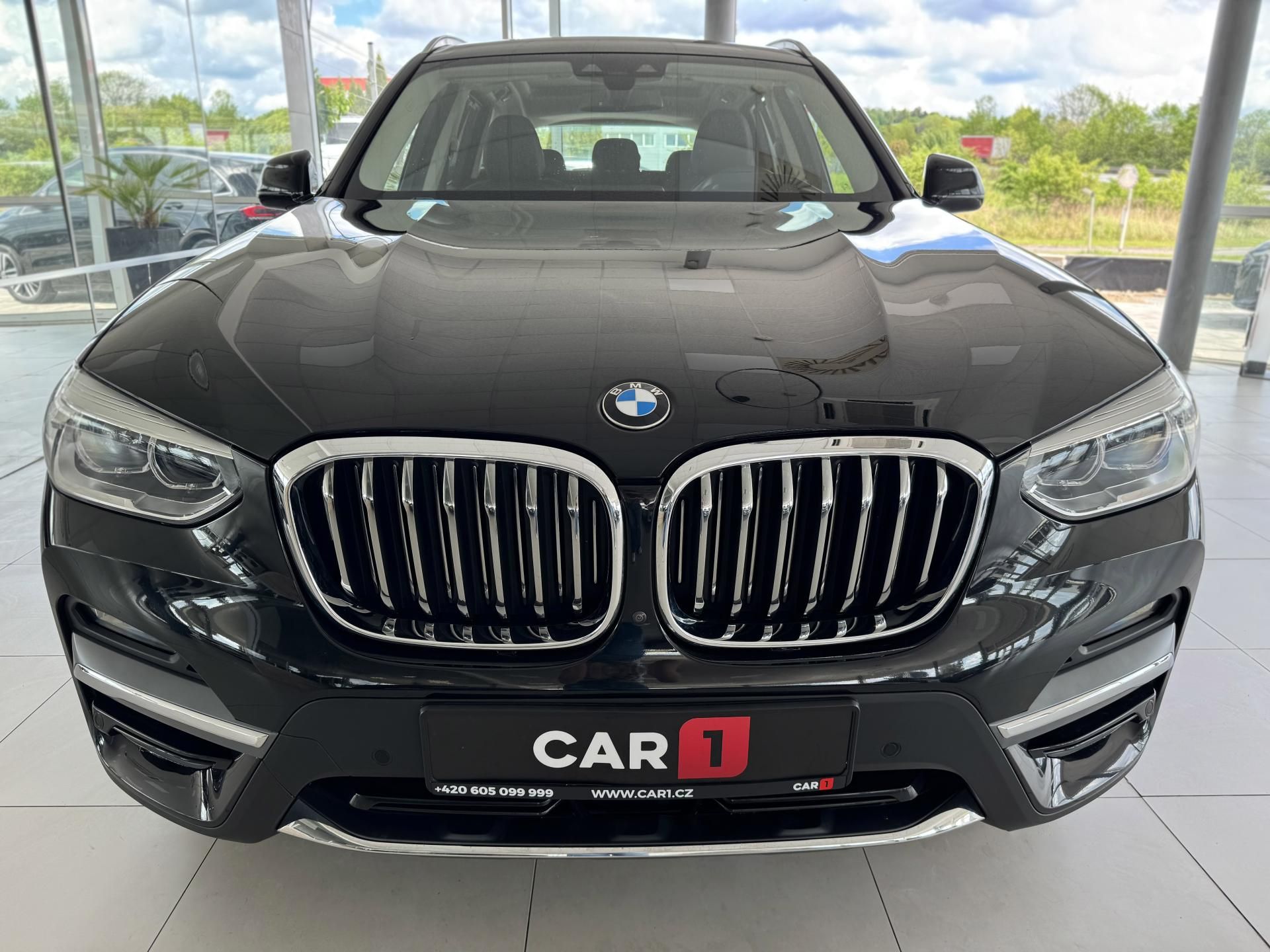BMW X3, 30d xDrive*Head-Up*360Kam*Pano - fotka 3