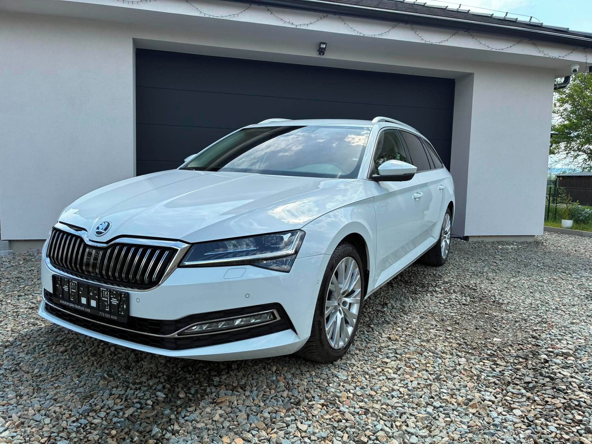 Škoda Superb, 1.5 TSI 110kw DSG Style - fotka 2