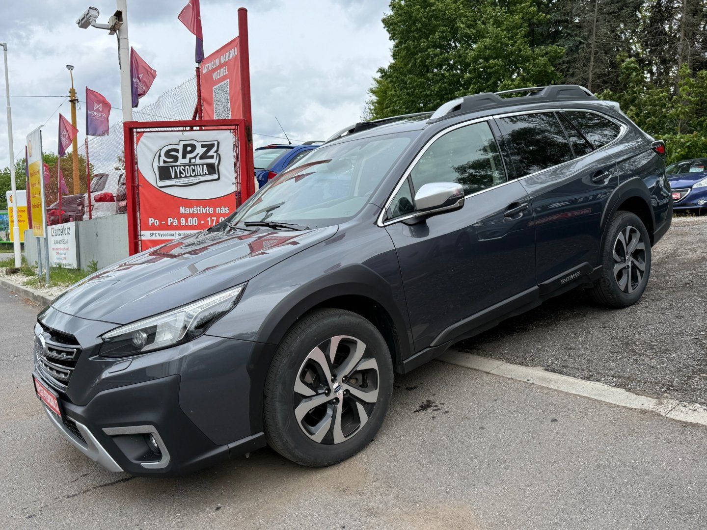 Subaru Outback, 2.5i CVT Touring - fotka 2
