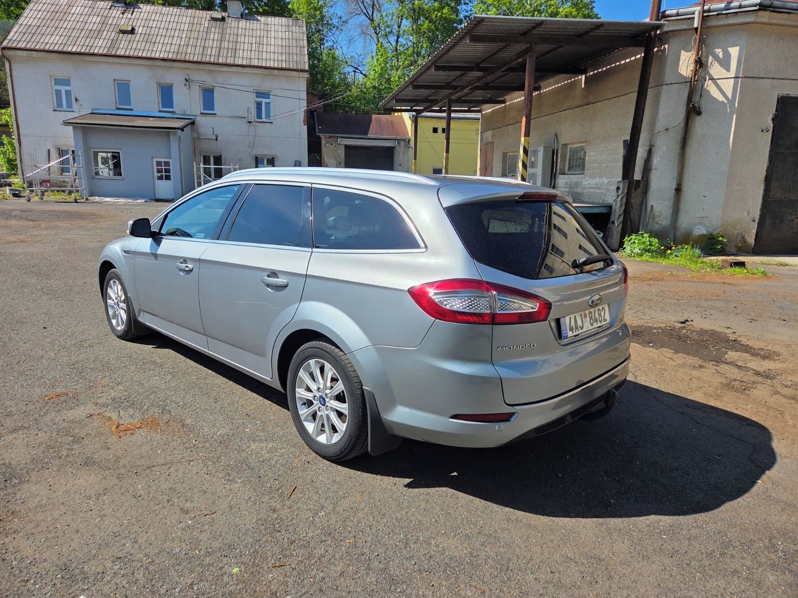 Ford Mondeo, 2.0 TDCi 103kW - fotka 3