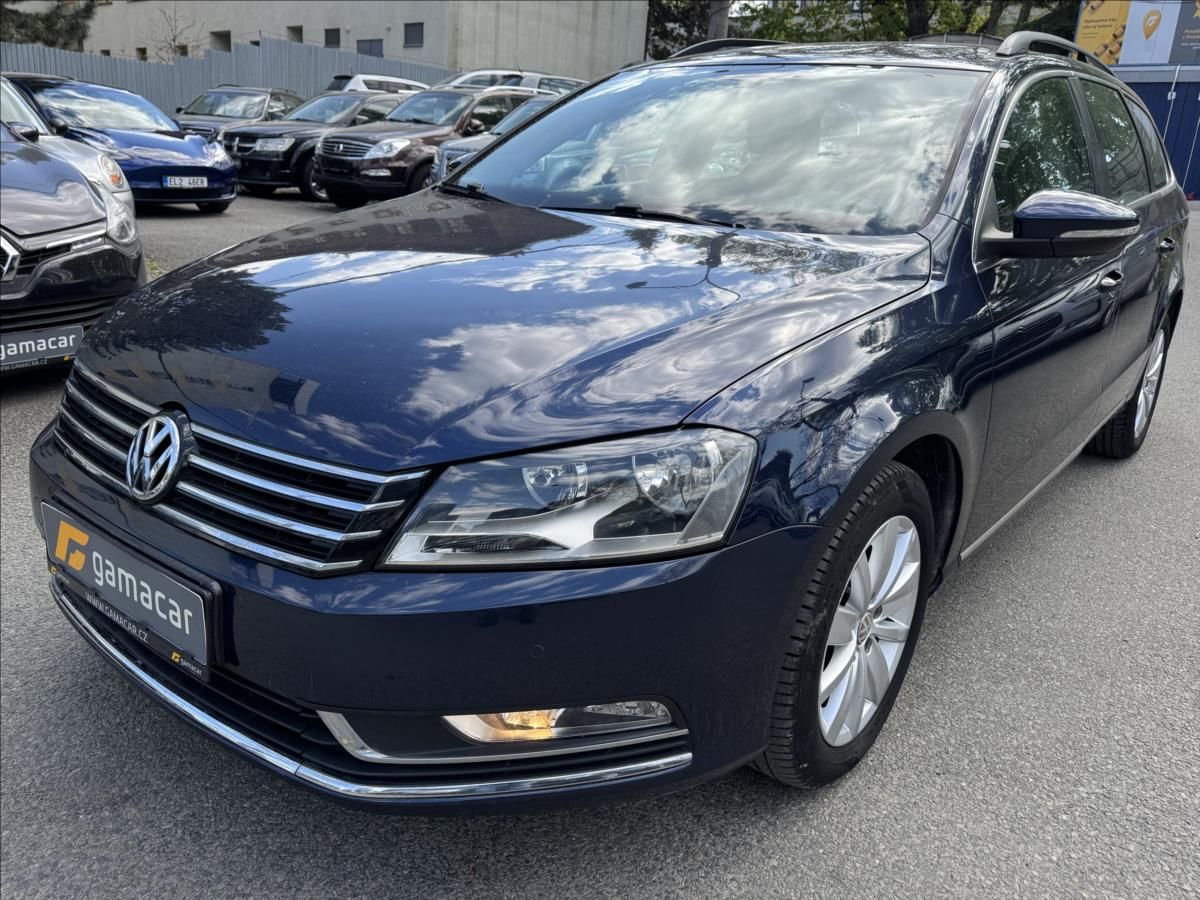 Volkswagen Passat, 2,0 COMMON+RAIL+ - fotka 2