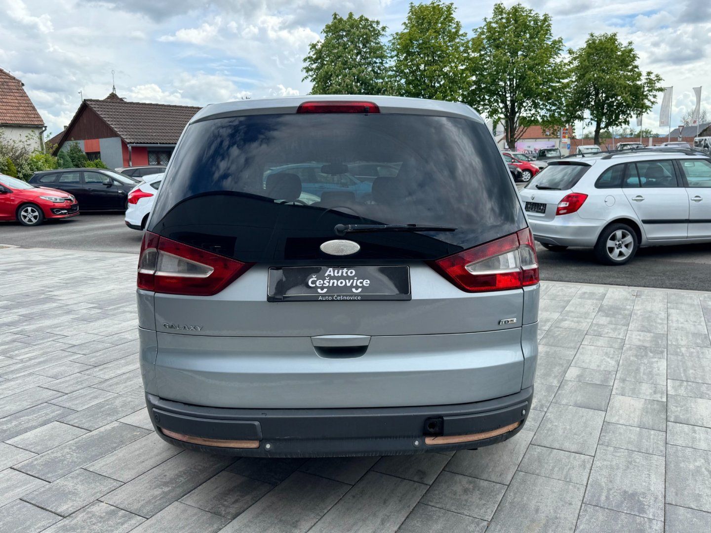 Ford Galaxy, Ghia 2.2 TDCi 129kW - fotka 6