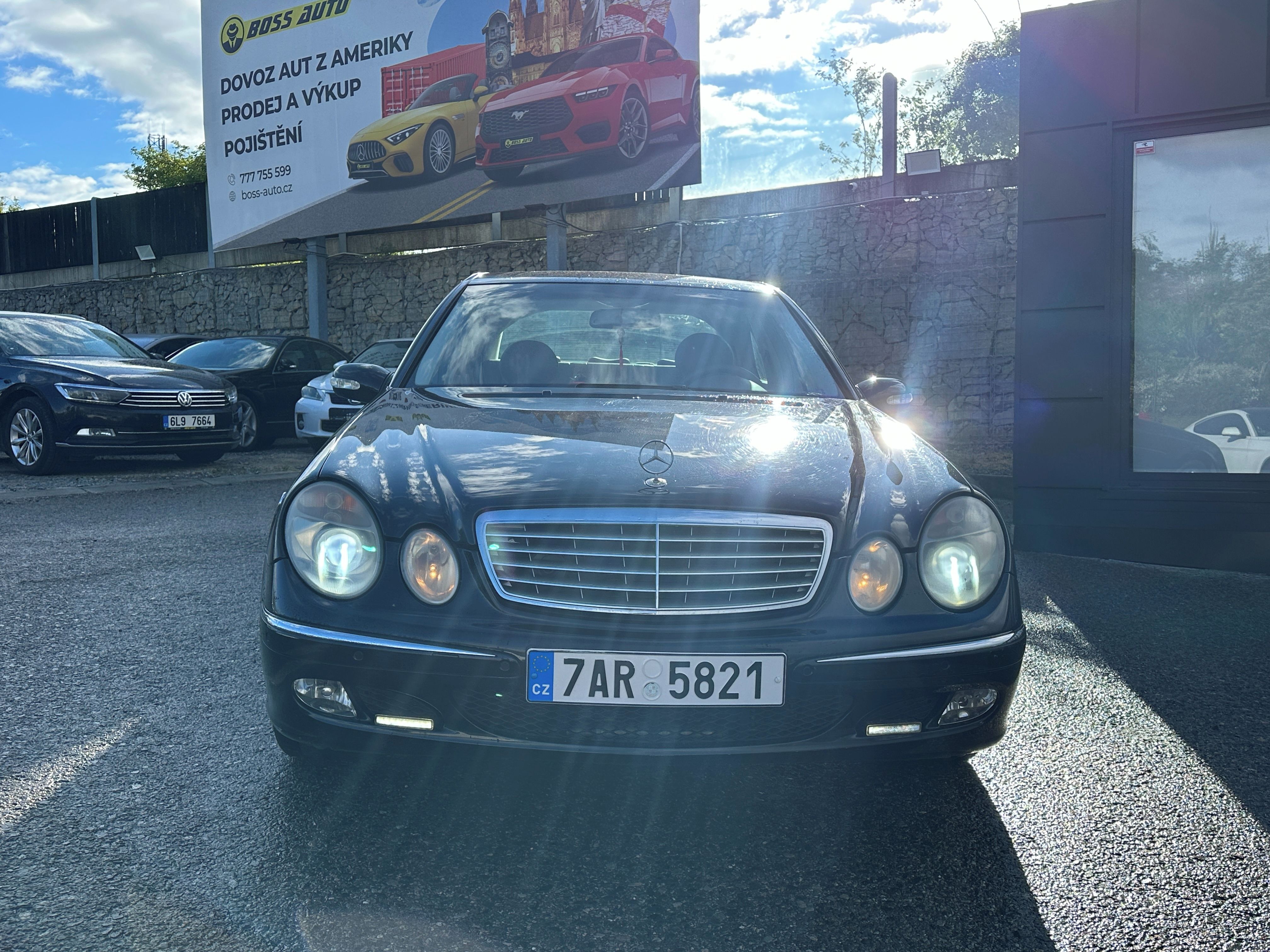 Mercedes-Benz Třídy E, Mercedes-Benz E 320 2004 - fotka 3