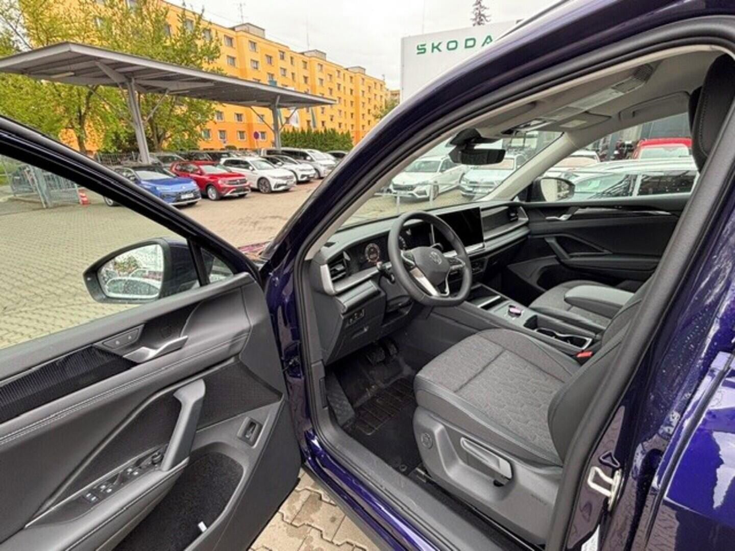Volkswagen Tayron, People 2,0 TDI 7DSG 110 kW - fotka 5
