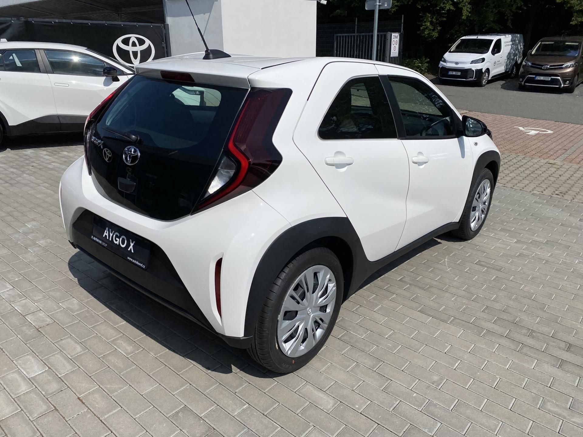 Toyota Aygo, 1.0VVT-i COMFORT AUTOMAT - fotka 6