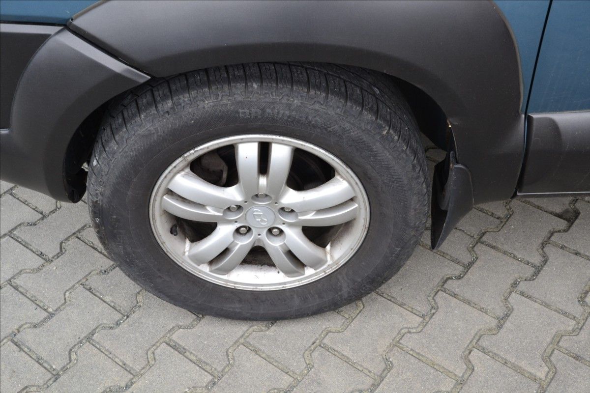 Hyundai Tucson, 2,0 CRDi 4x4 TZ -1600 KG ČR ST - fotka 5