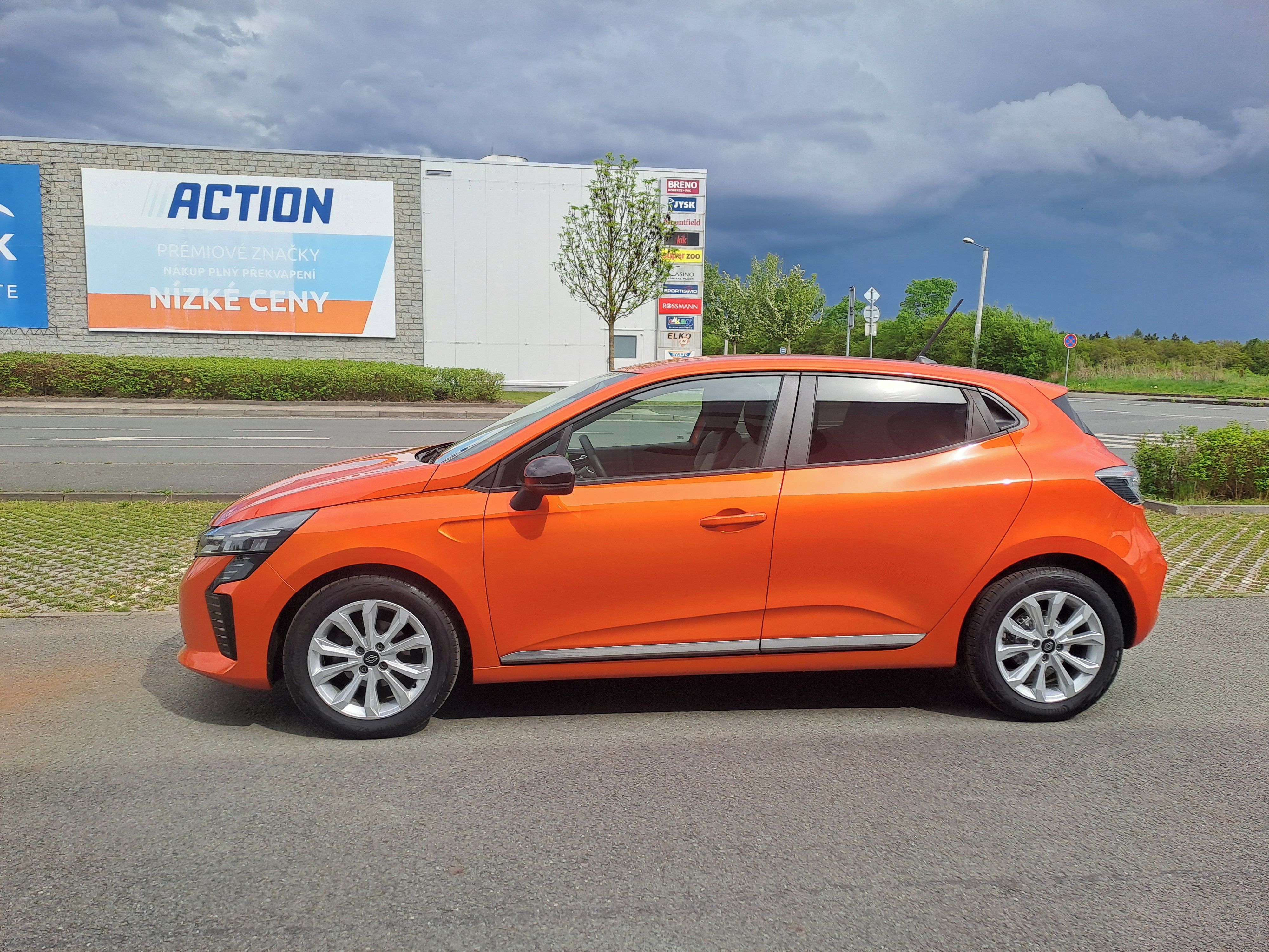 Renault Clio - fotka 4