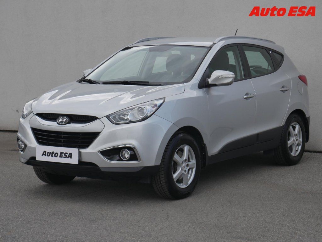 Hyundai ix35, 1.6 GDi,ČR,autoAC - fotka 3
