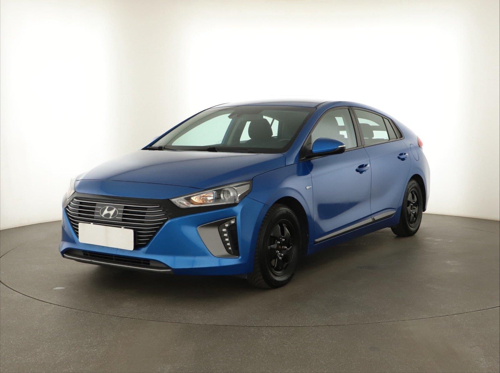 Hyundai Ioniq, Hybrid, Automat, Serv.kniha - fotka 2