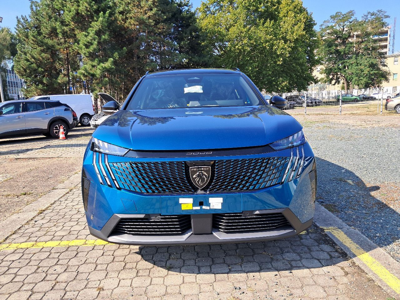 Peugeot 5008, GT Hybrid 145 e-DCS6 - fotka 2