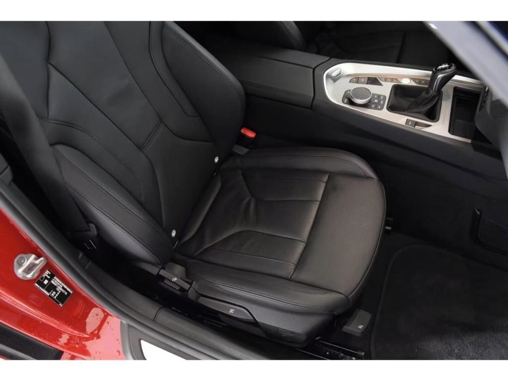 BMW Z4, sDrive 20i Roadster Innovation - fotka 5