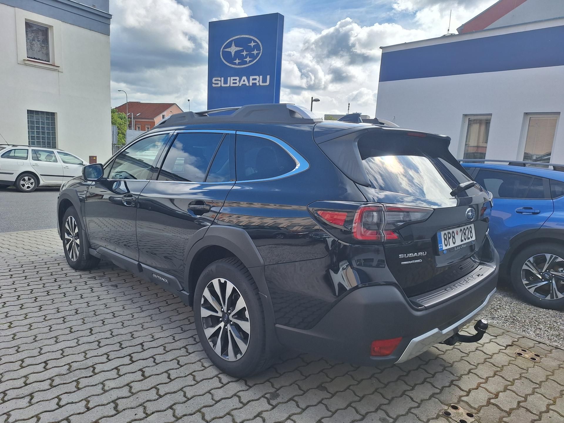 Subaru Outback, Touring , NAVI, kůže,TOP stav - fotka 4