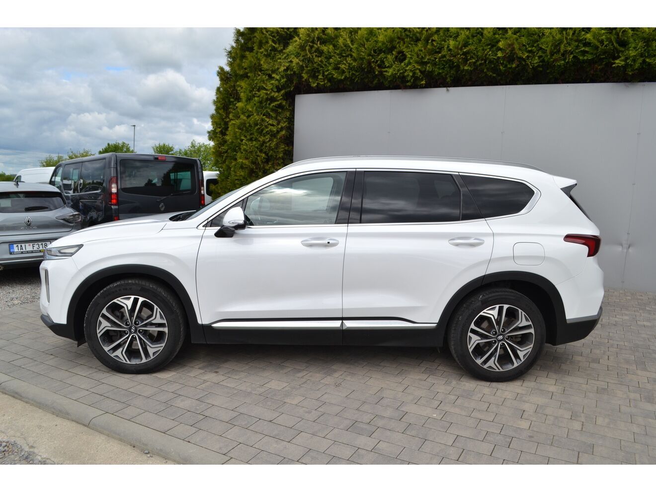 Hyundai Santa Fe, 2,2D 8AT 4WD PREMIUM PANORAMA - fotka 2