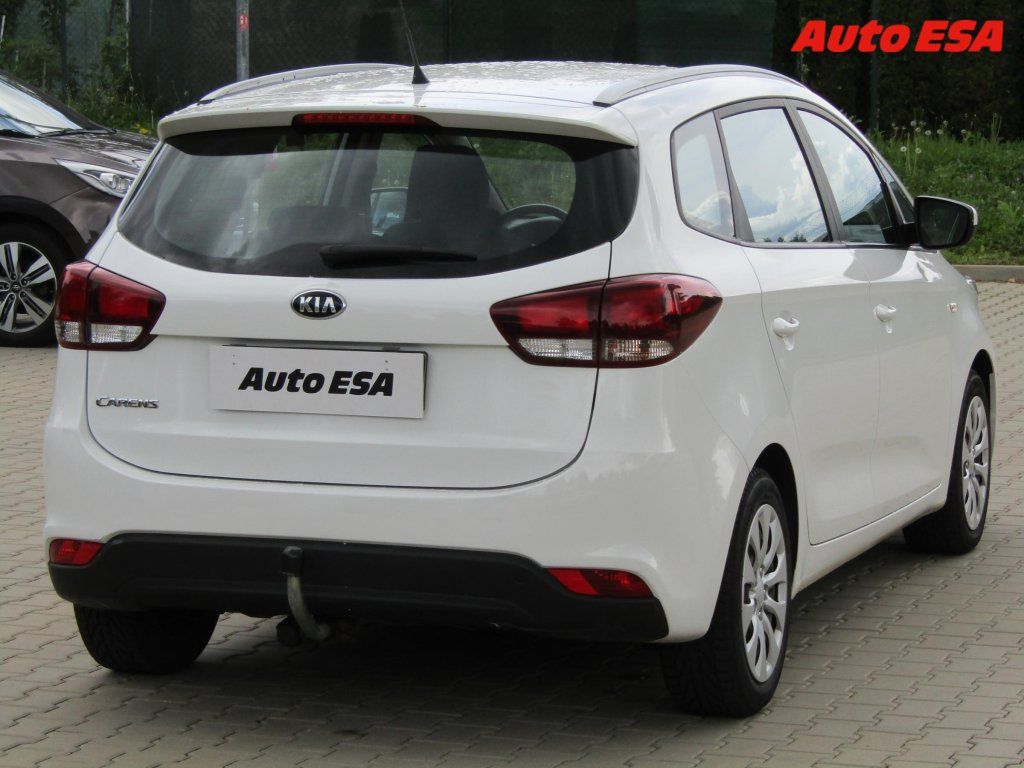 Kia Carens, 1.6i,ČR,servis.kniha,AC - fotka 6