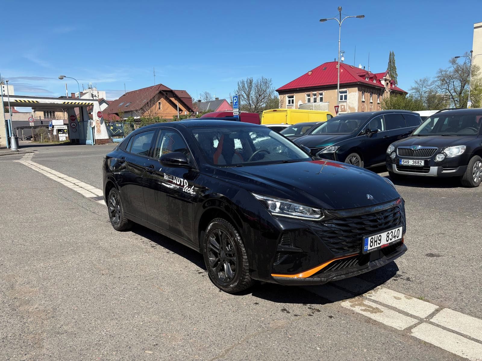 Dongfeng Shine, 1.5l 86kw 5MT E1 - fotka 2