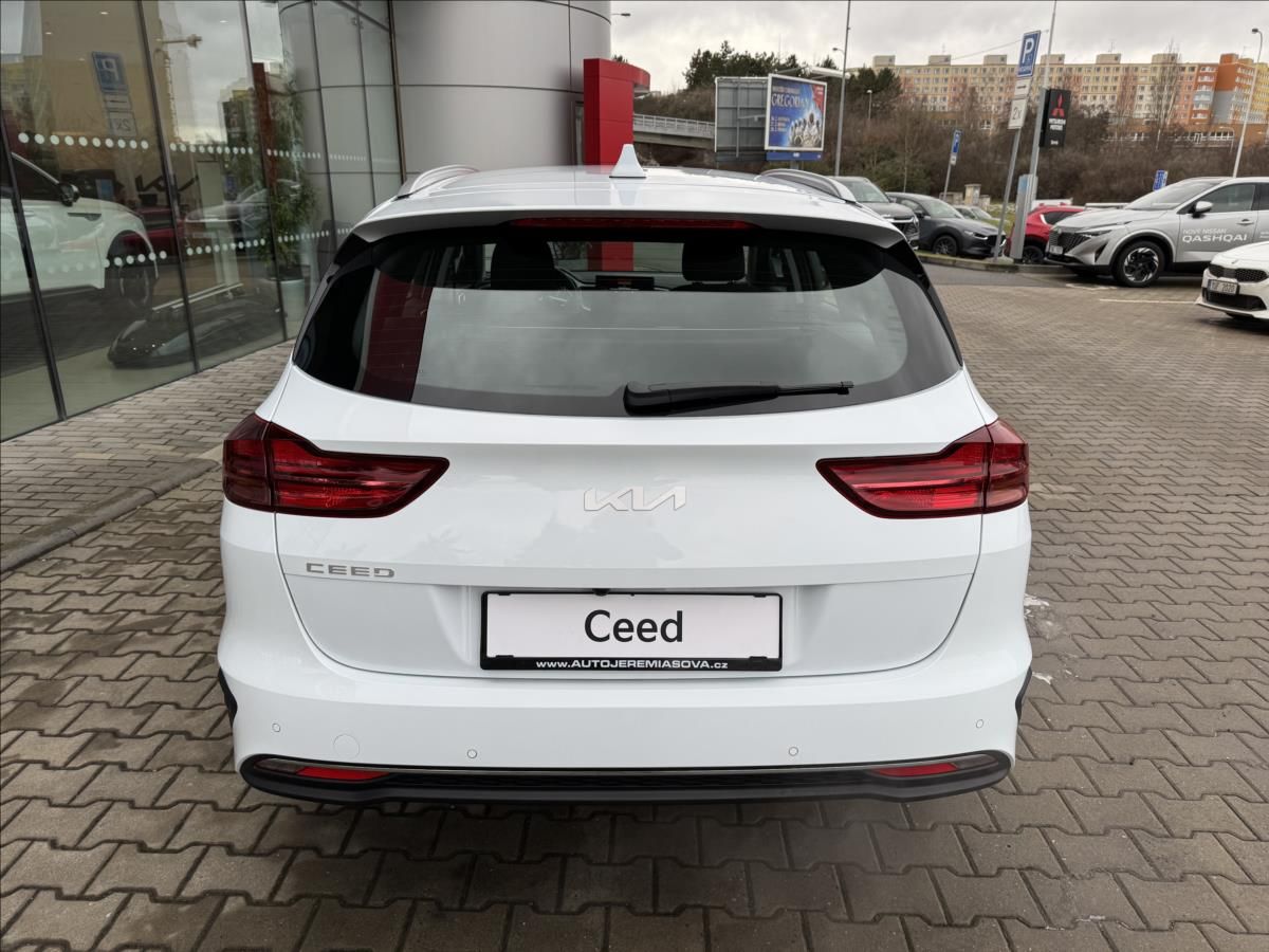Kia Cee´d, 1,5 T-GDi GPF 7DCT  SPIN - fotka 6