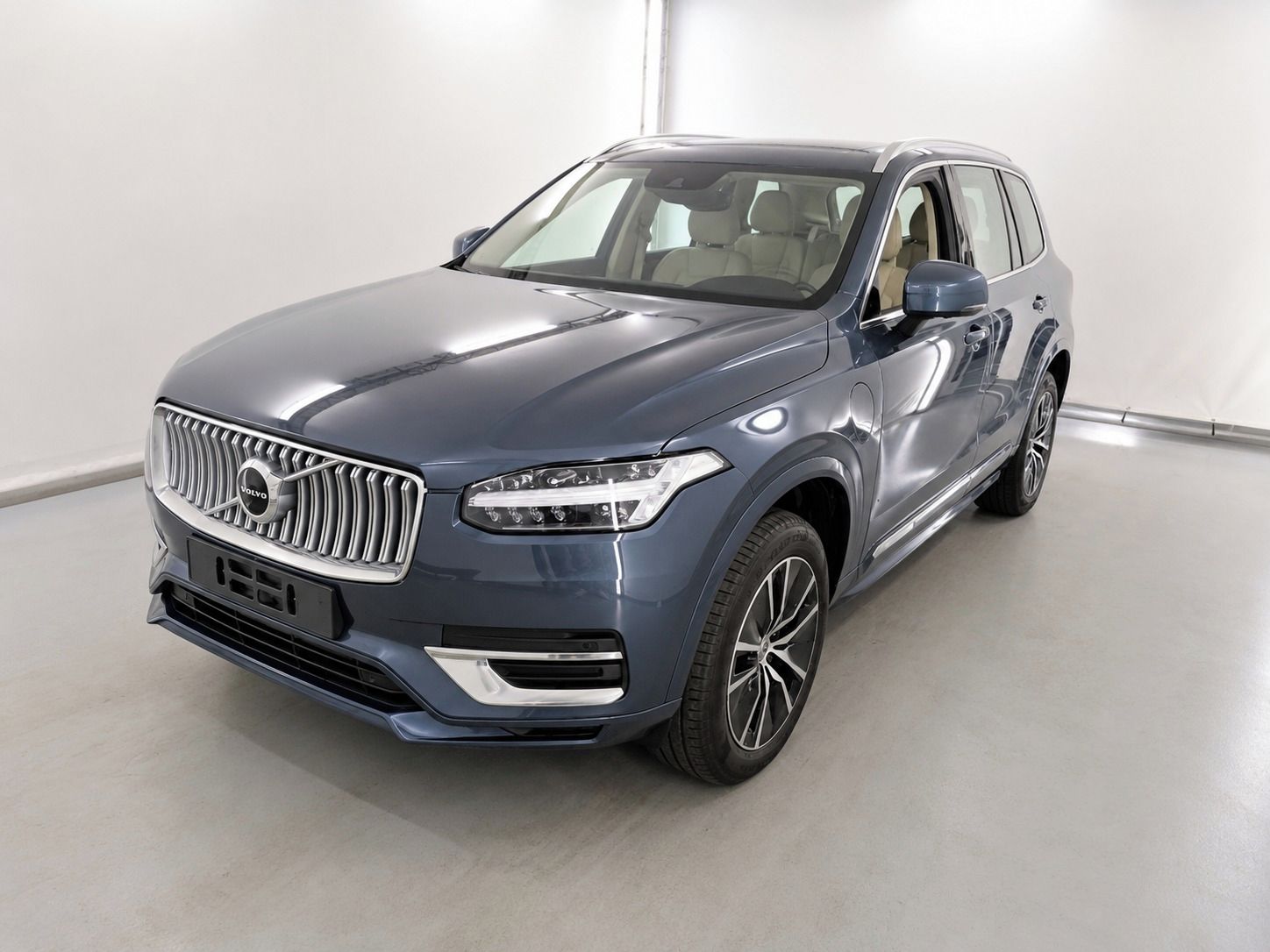 Volvo XC90, Inscription Expression Plug-in - fotka 2