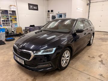 2.0 TDI 110kw, DSG, full led