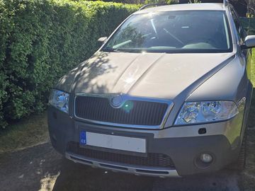 2.0 103 kw 4x4