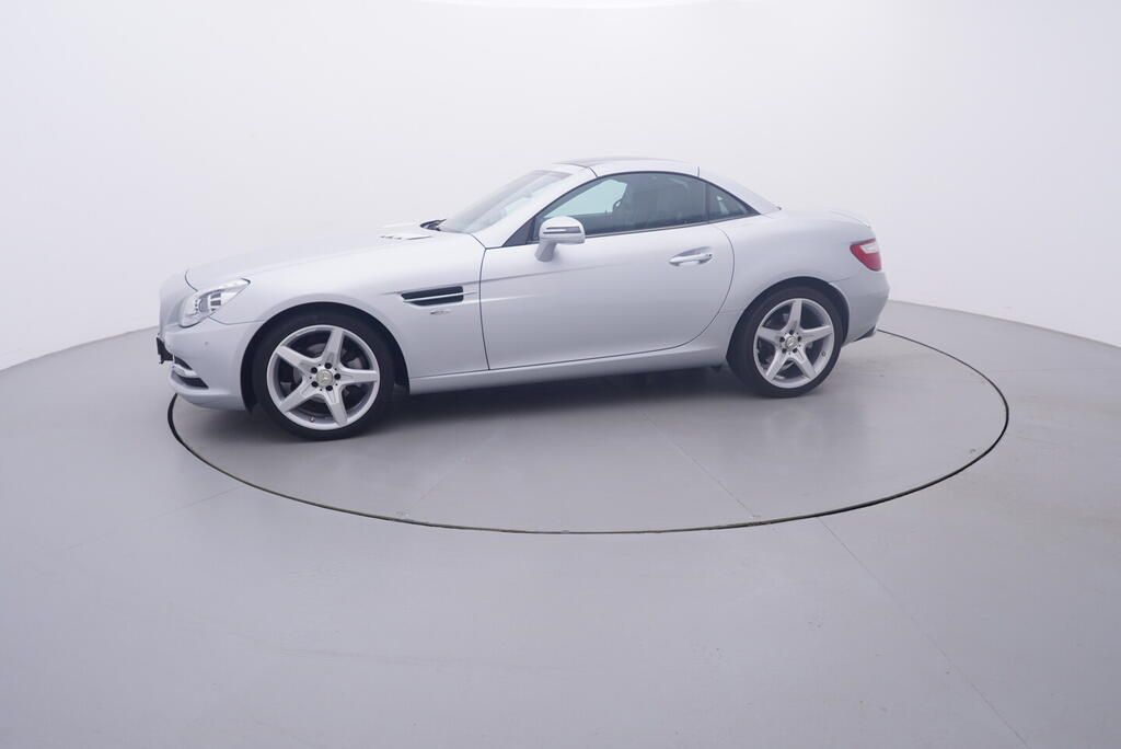 Mercedes-Benz SL, 1.8 135 kW - fotka 2