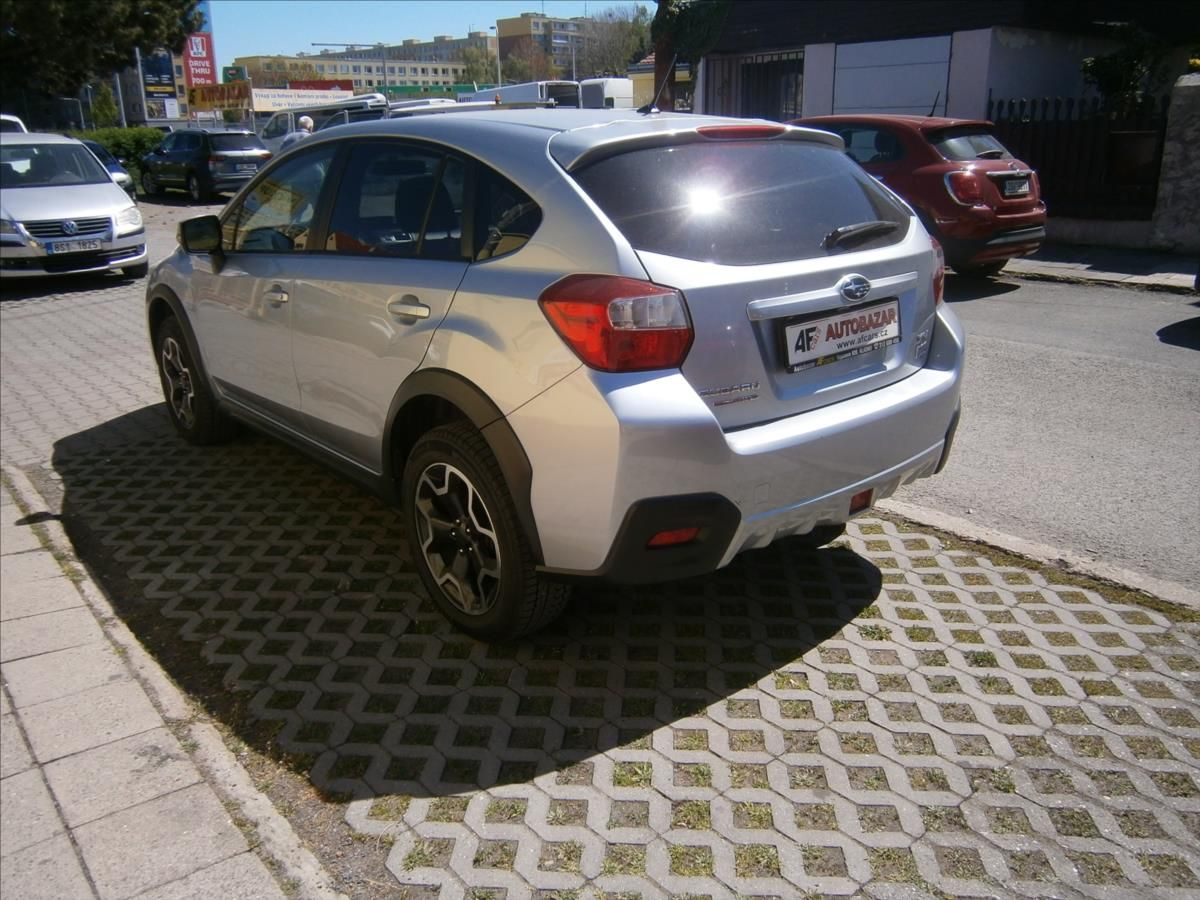 Subaru XV, 2,0 D  AWD KLIMA 108 KW - fotka 4