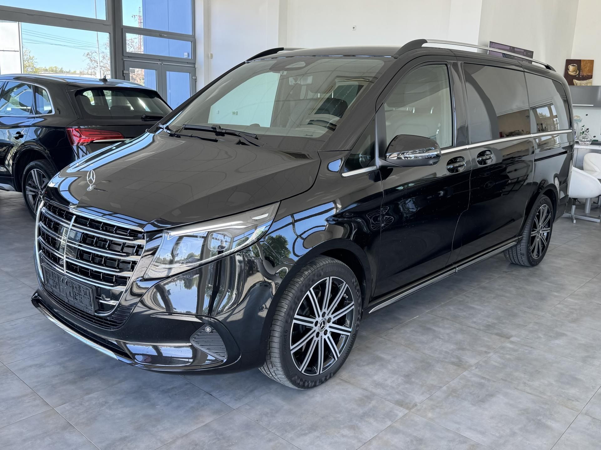 Mercedes-Benz Třídy V, V300d 4M L EXCLUSIVE VZDUCH - fotka 3