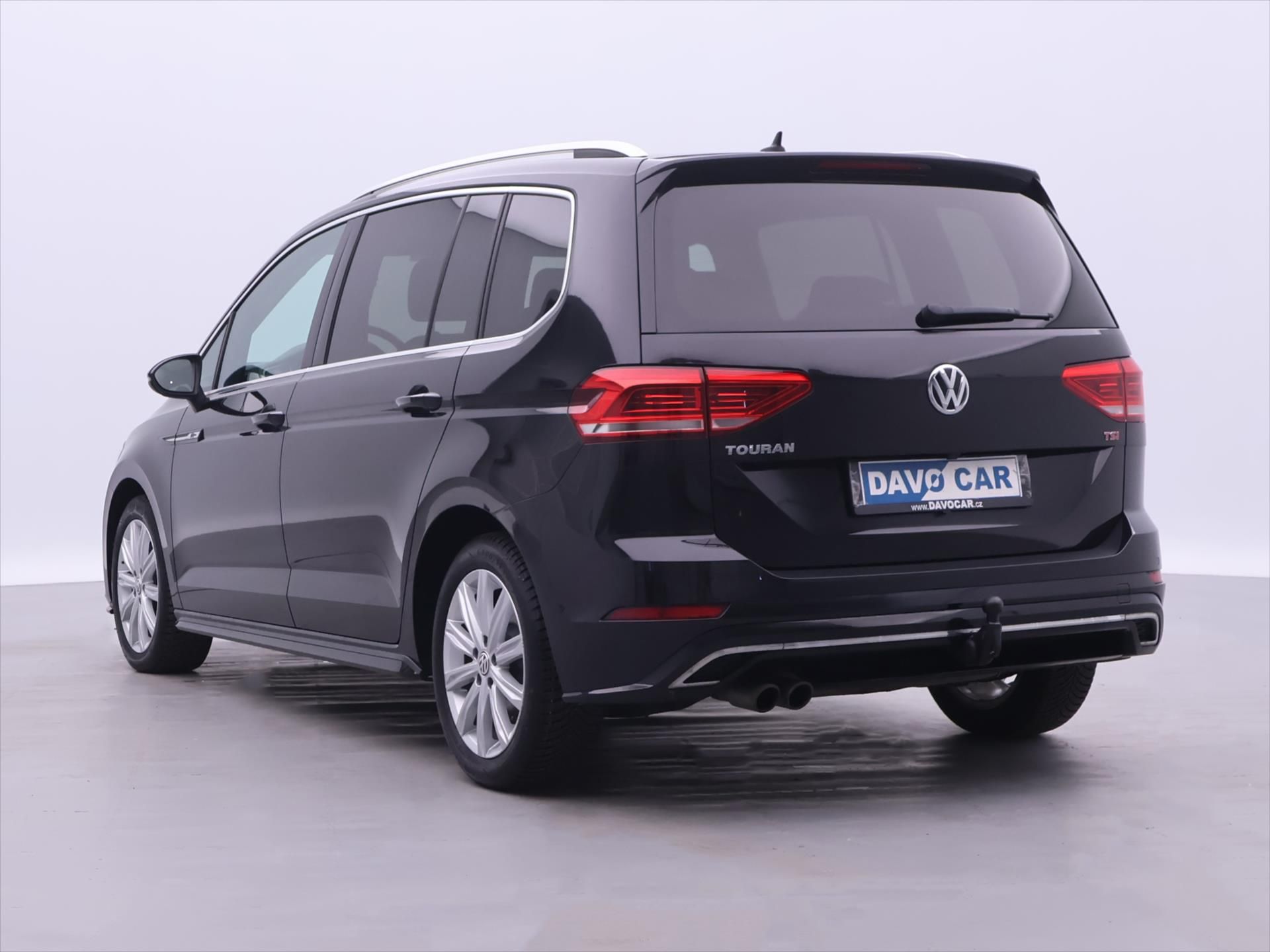Volkswagen Touran, 1,8 TSI DSG R-line LED Panoram - fotka 5