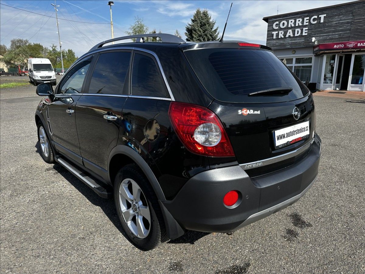 Opel Antara, 2,0 CDTi - 4X4 110kW - MÁLO KM - fotka 3