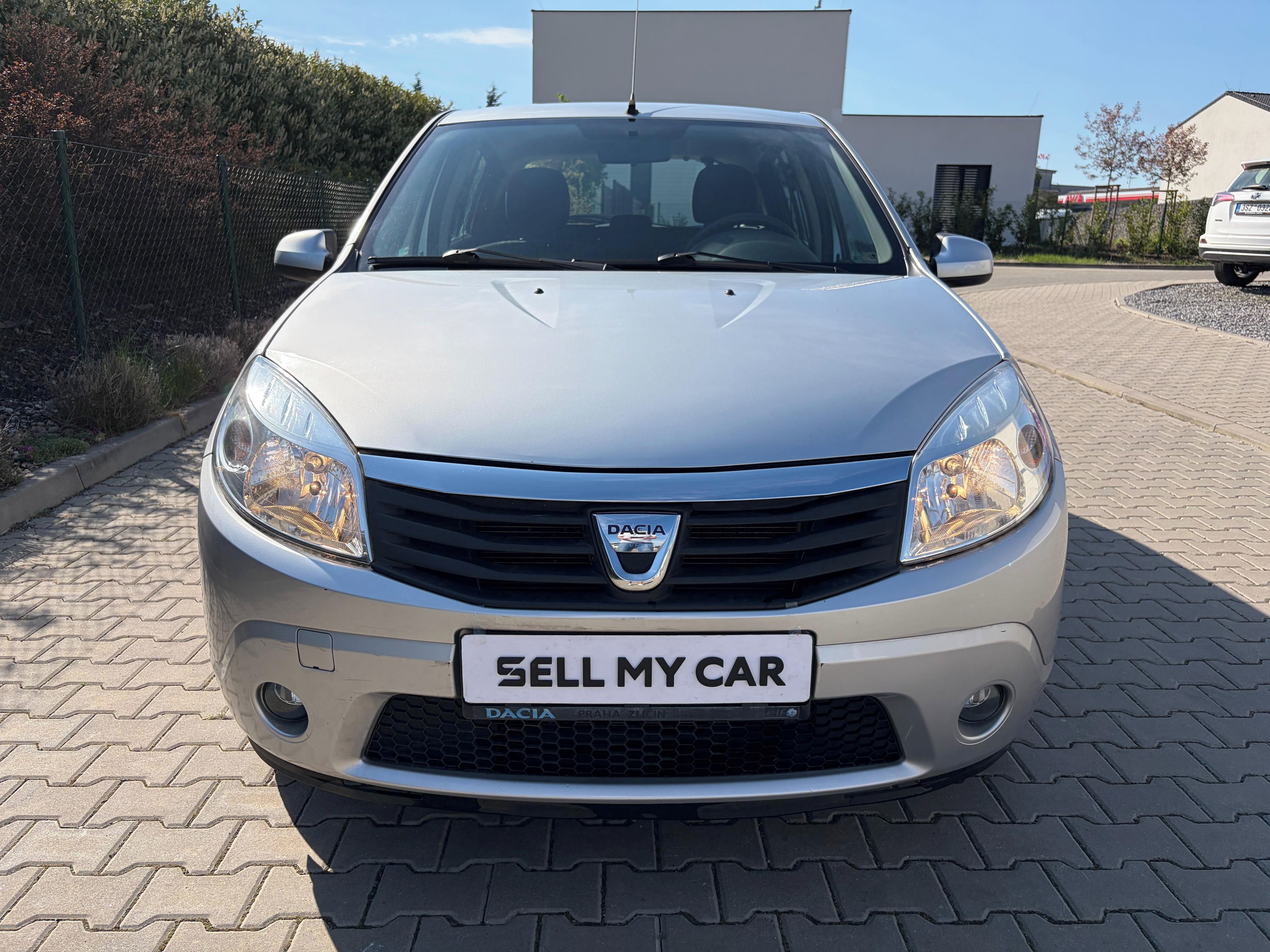 Dacia Sandero, 1,2/55kW ČR 1.Maj Klima 47tkm - fotka 2