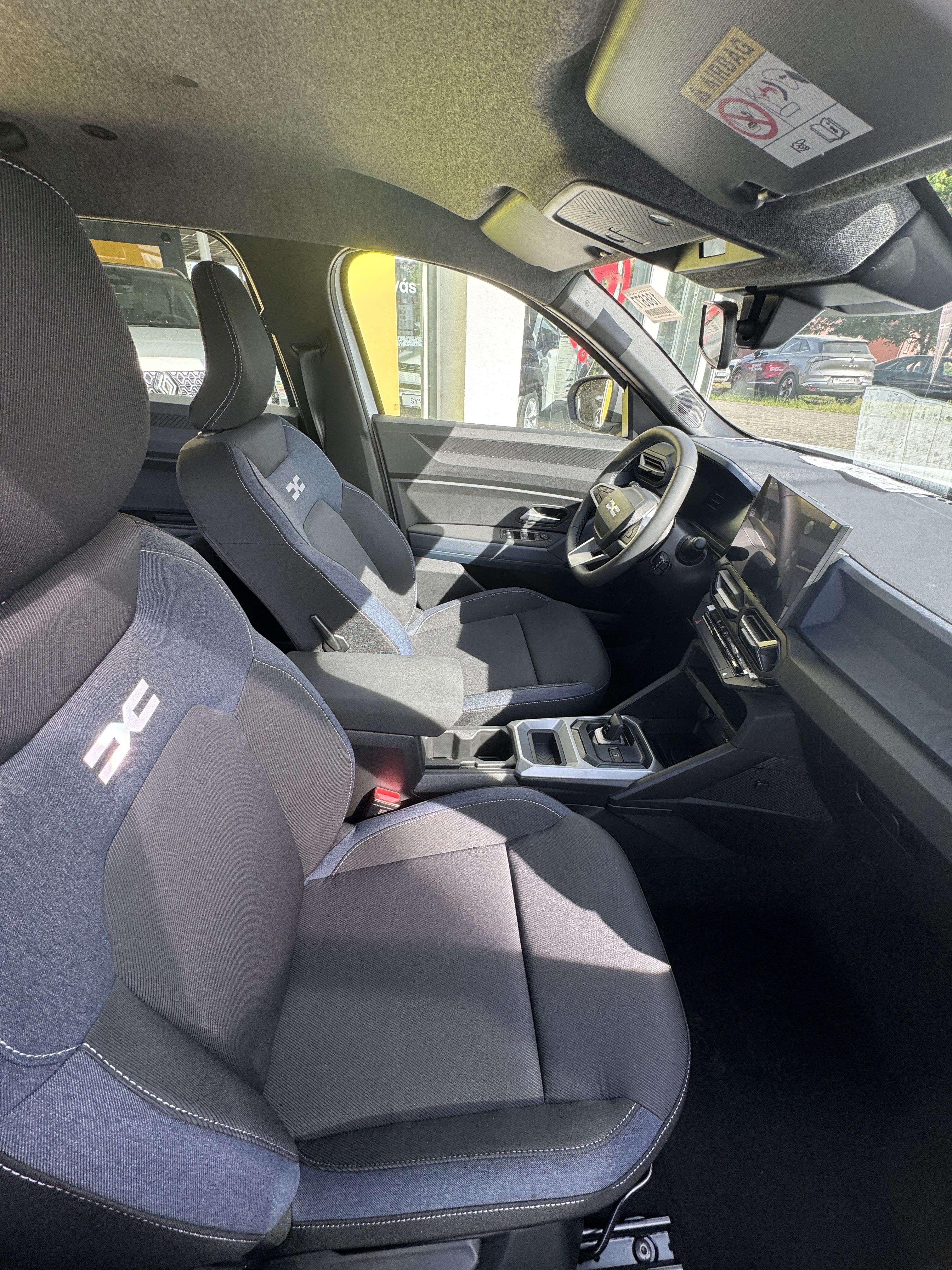 Dacia Bigster, Expression hybrid 155 - fotka 6