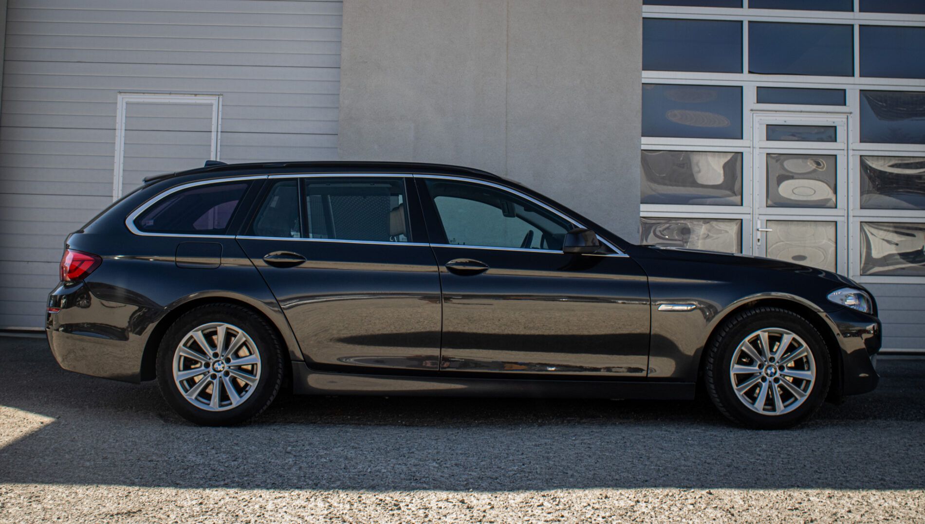 BMW, rad 5 Touring - fotka 4