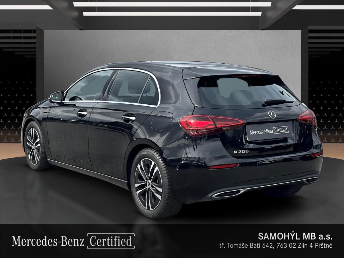 Mercedes-Benz Třídy A, 1,3 A 200 Progressive linie - fotka 4