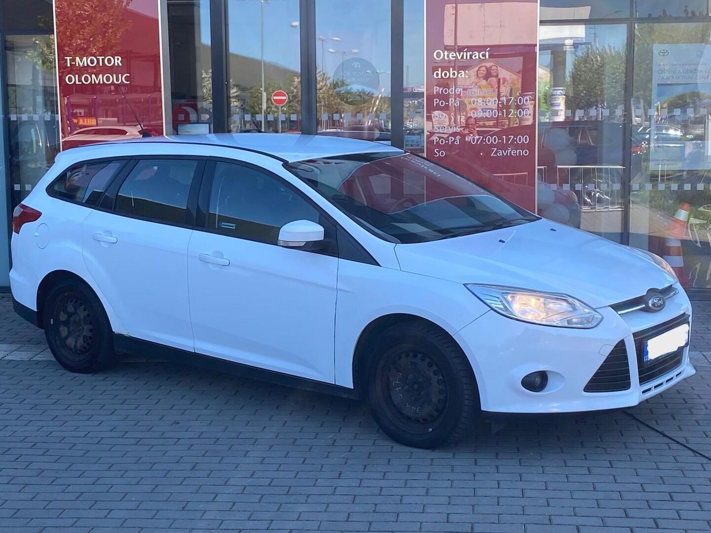 Ford Focus, 1.6 FF Ambiente - fotka 4