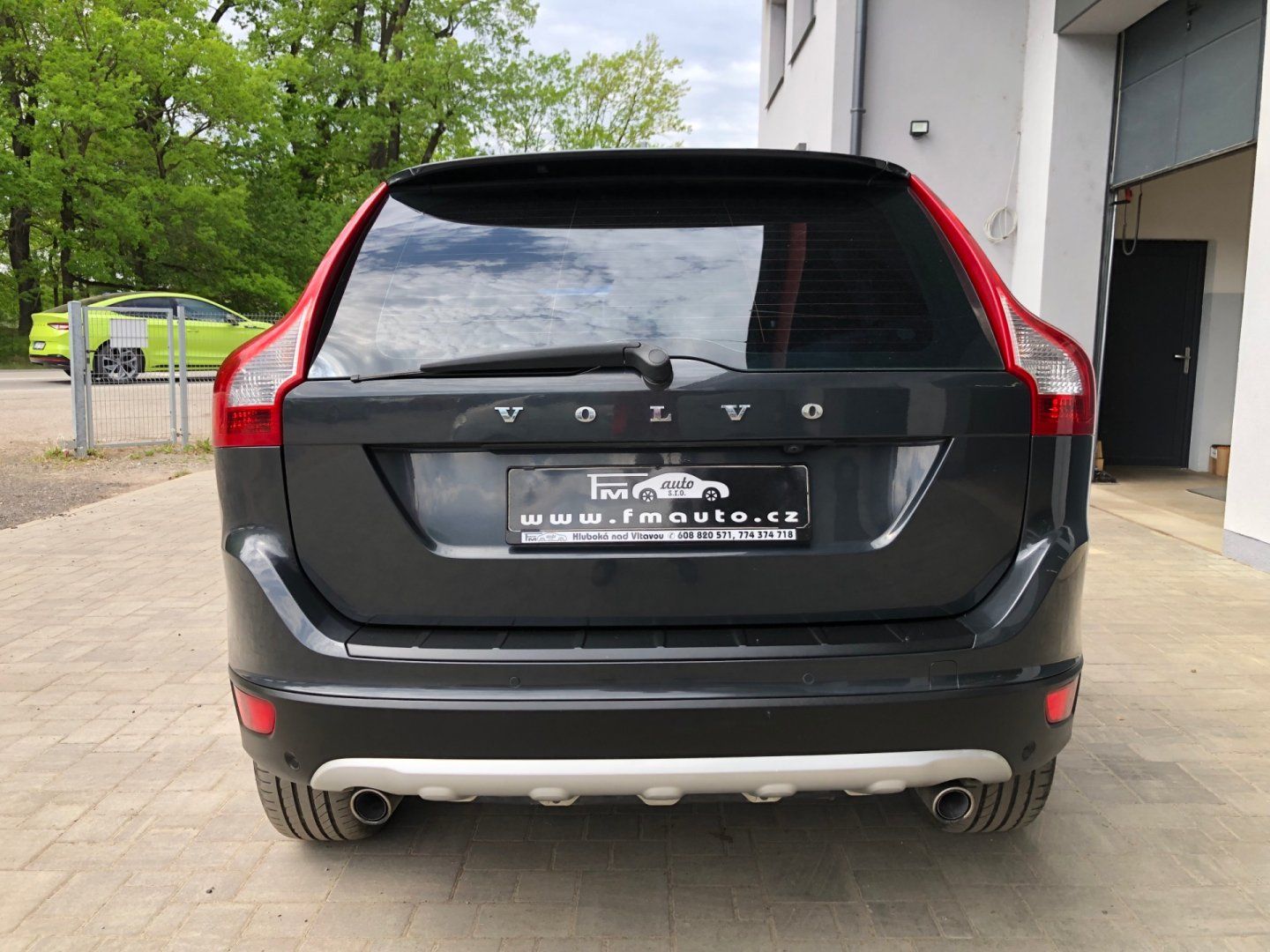 Volvo XC60, 2.4 D5 AWD - fotka 6