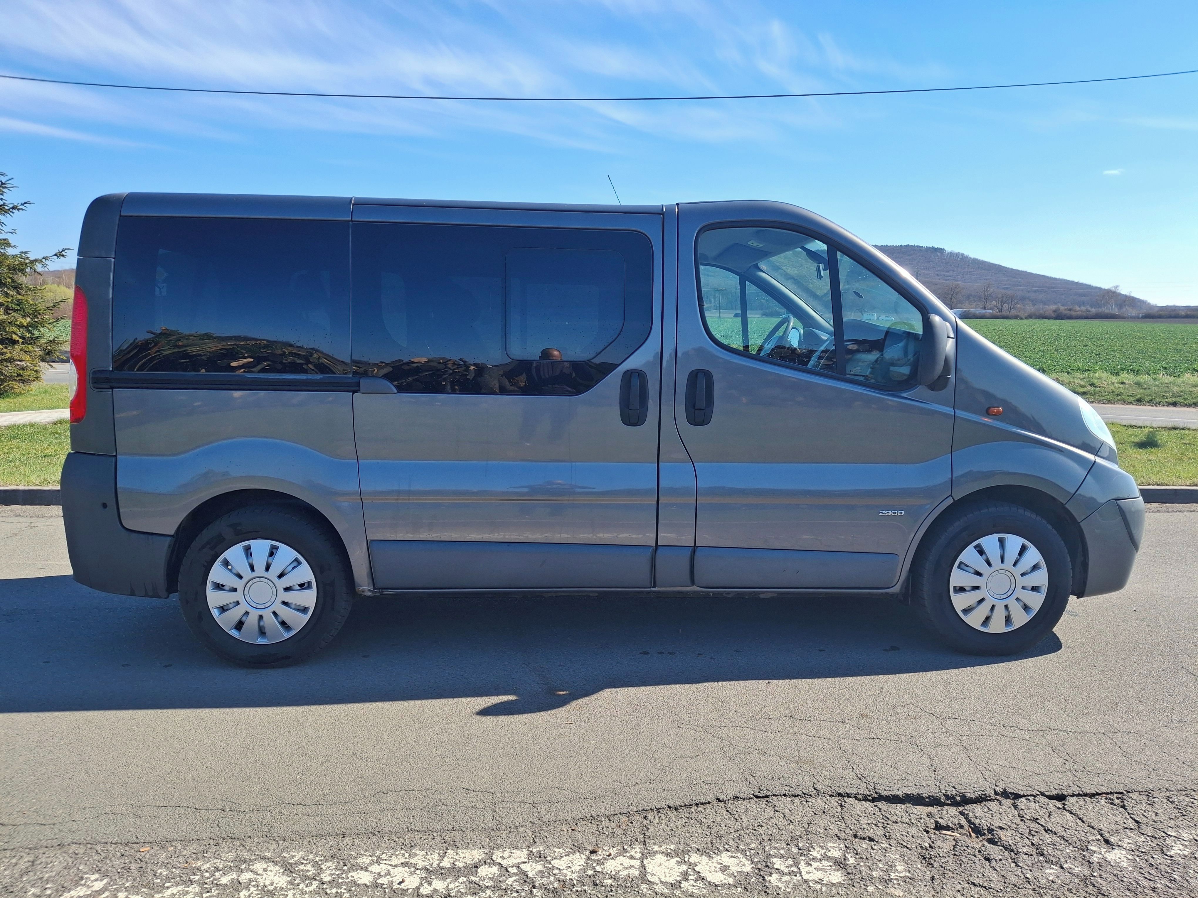 Opel Vivaro, 2.0 CDTI,KLIMA,9 MÍST,T.Z. - fotka 4