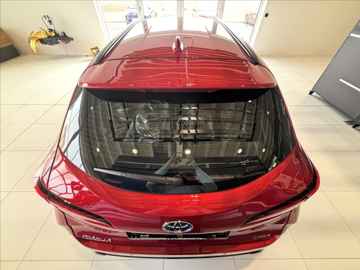 Toyota Corolla, 1,8   TS Comfort Tech HEV - fotka 6