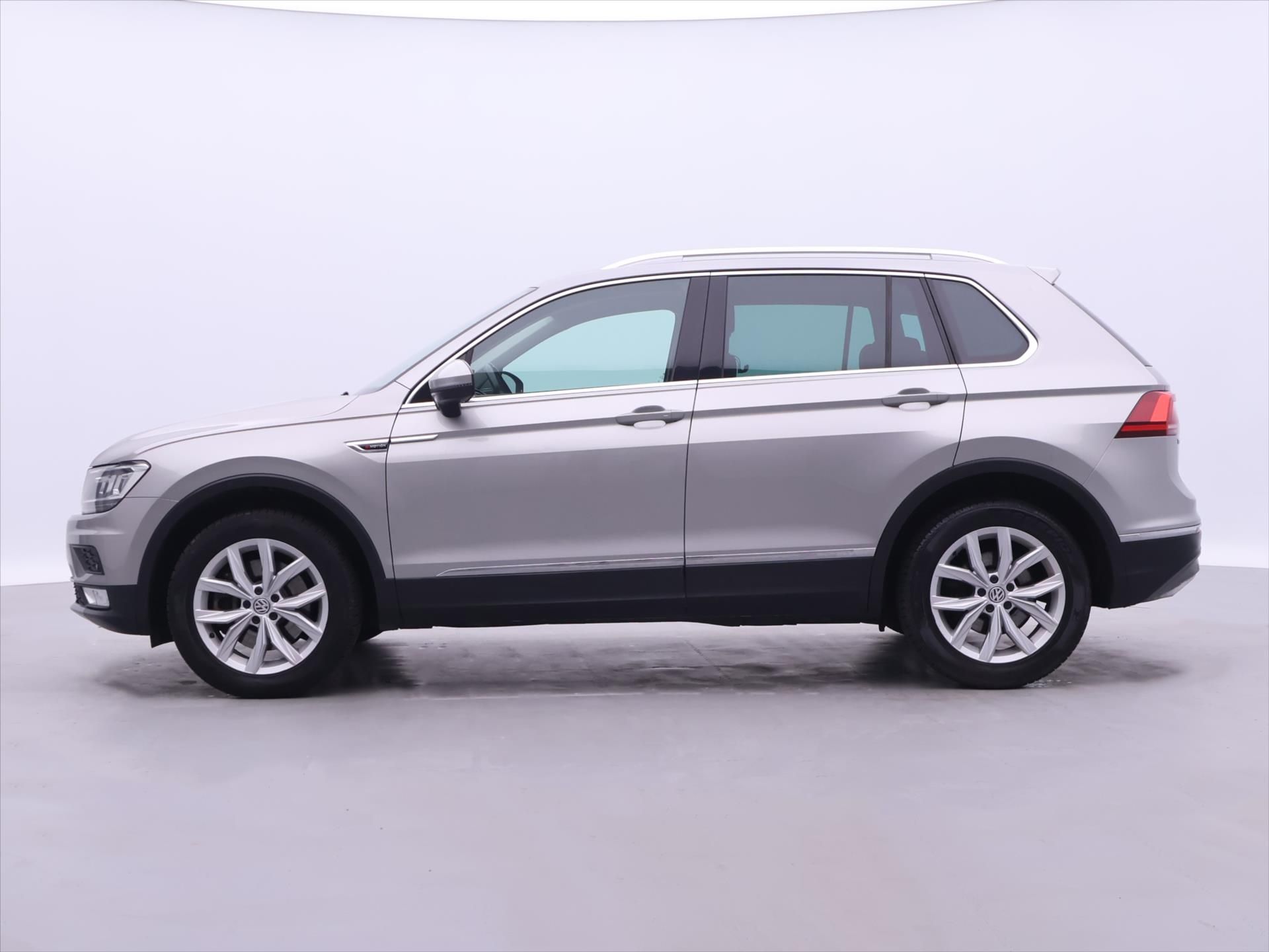 Volkswagen Tiguan, 2,0 BiTDI 176 kW 4Motion DSG - fotka 4
