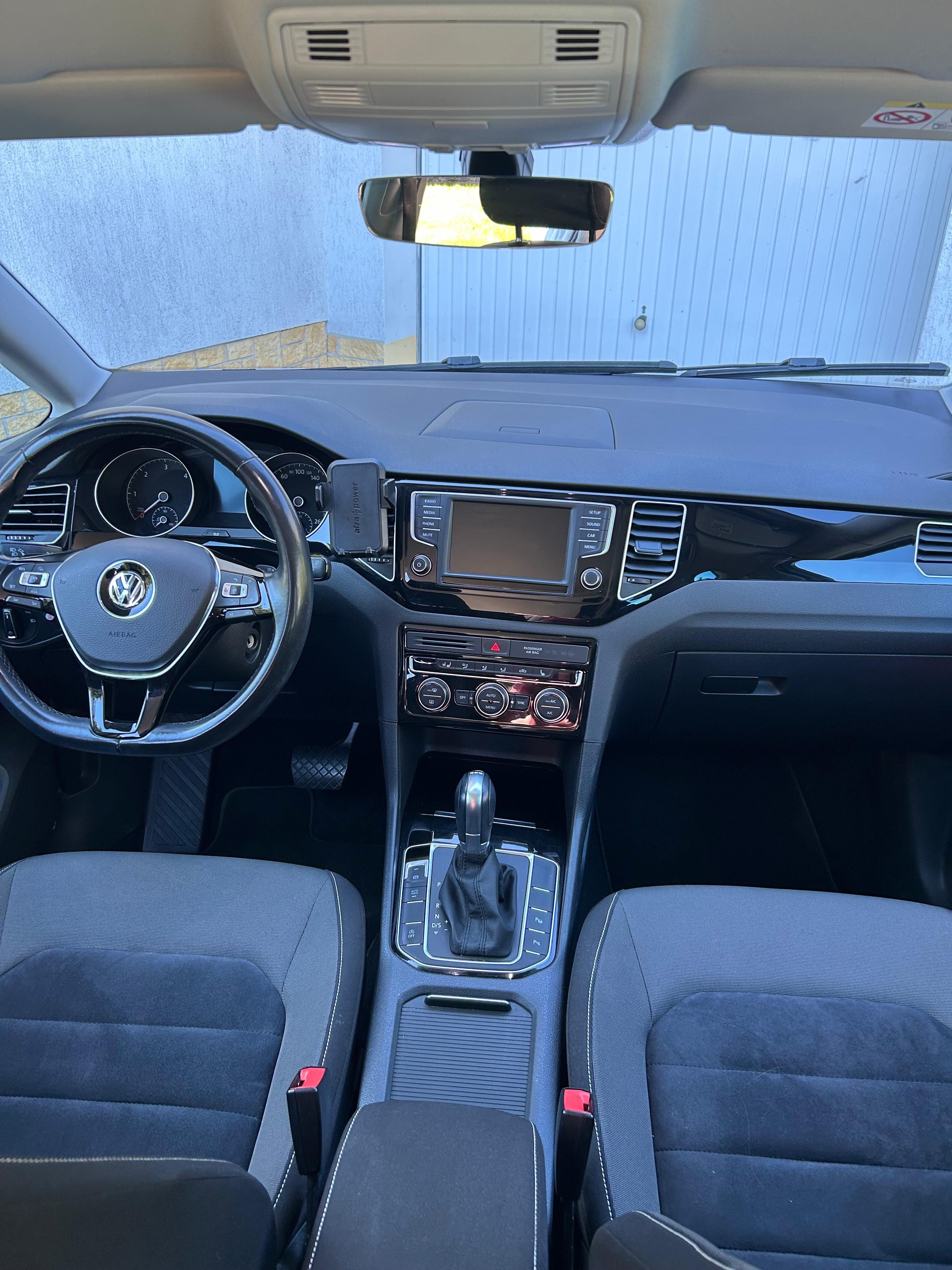 Volkswagen Golf Sportsvan, 1.6 TDI Highline | 1. majitel - fotka 6