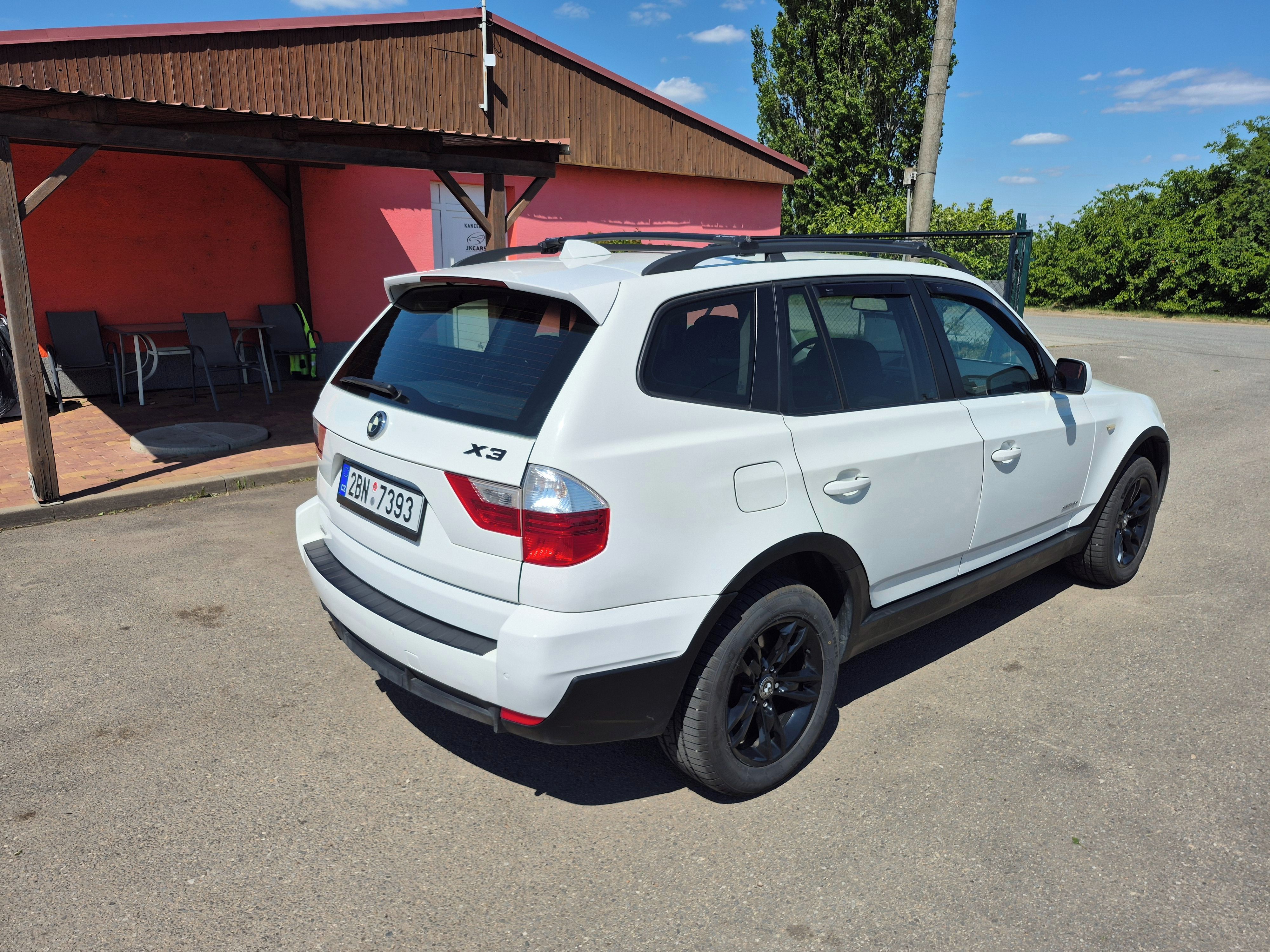 BMW X3, xDrive, 18D, 105kW - fotka 4