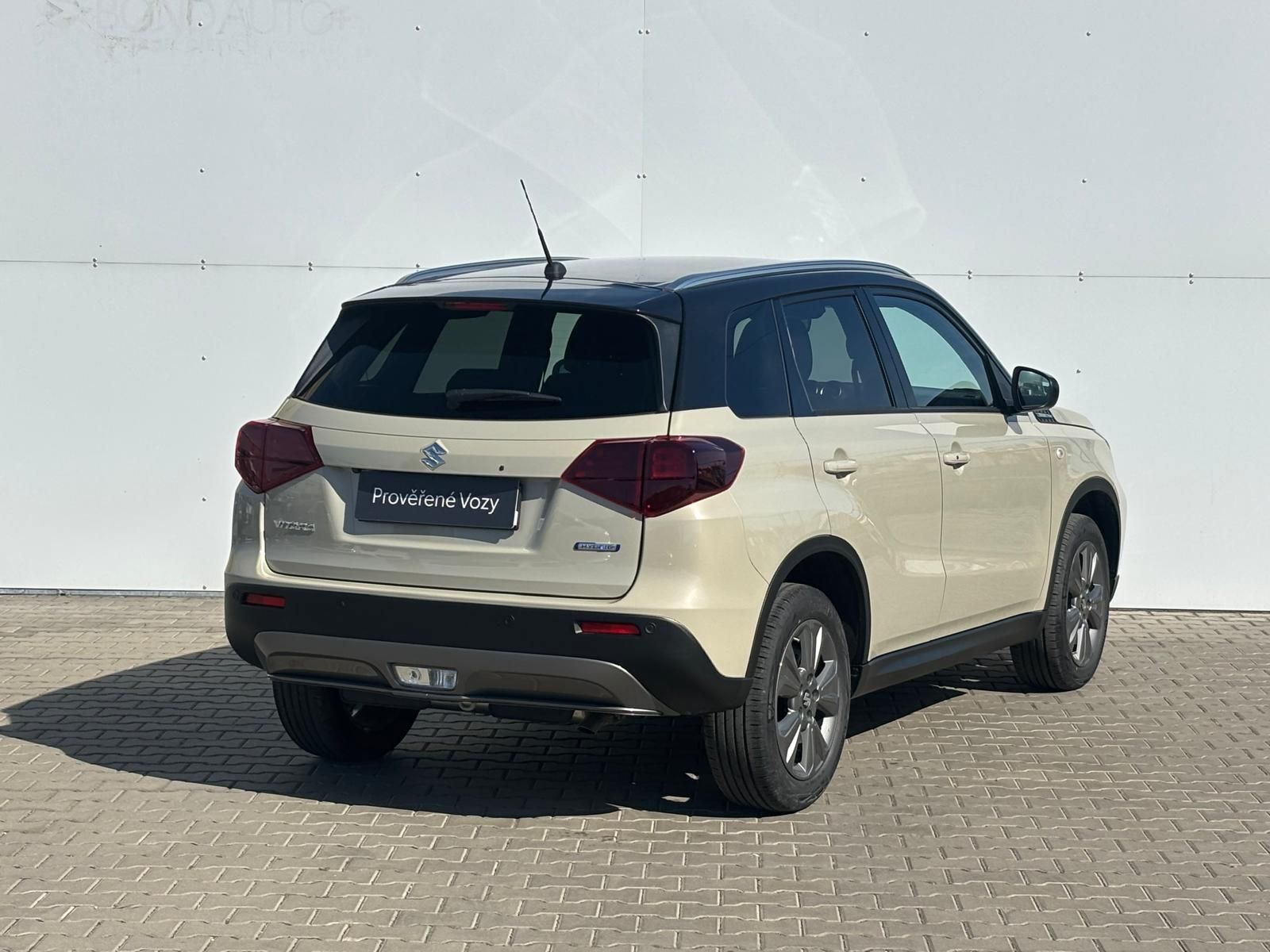 Suzuki Vitara, 1,4 BoosterJet Premium AllGrip - fotka 2