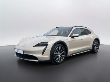 4 Cross Turismo