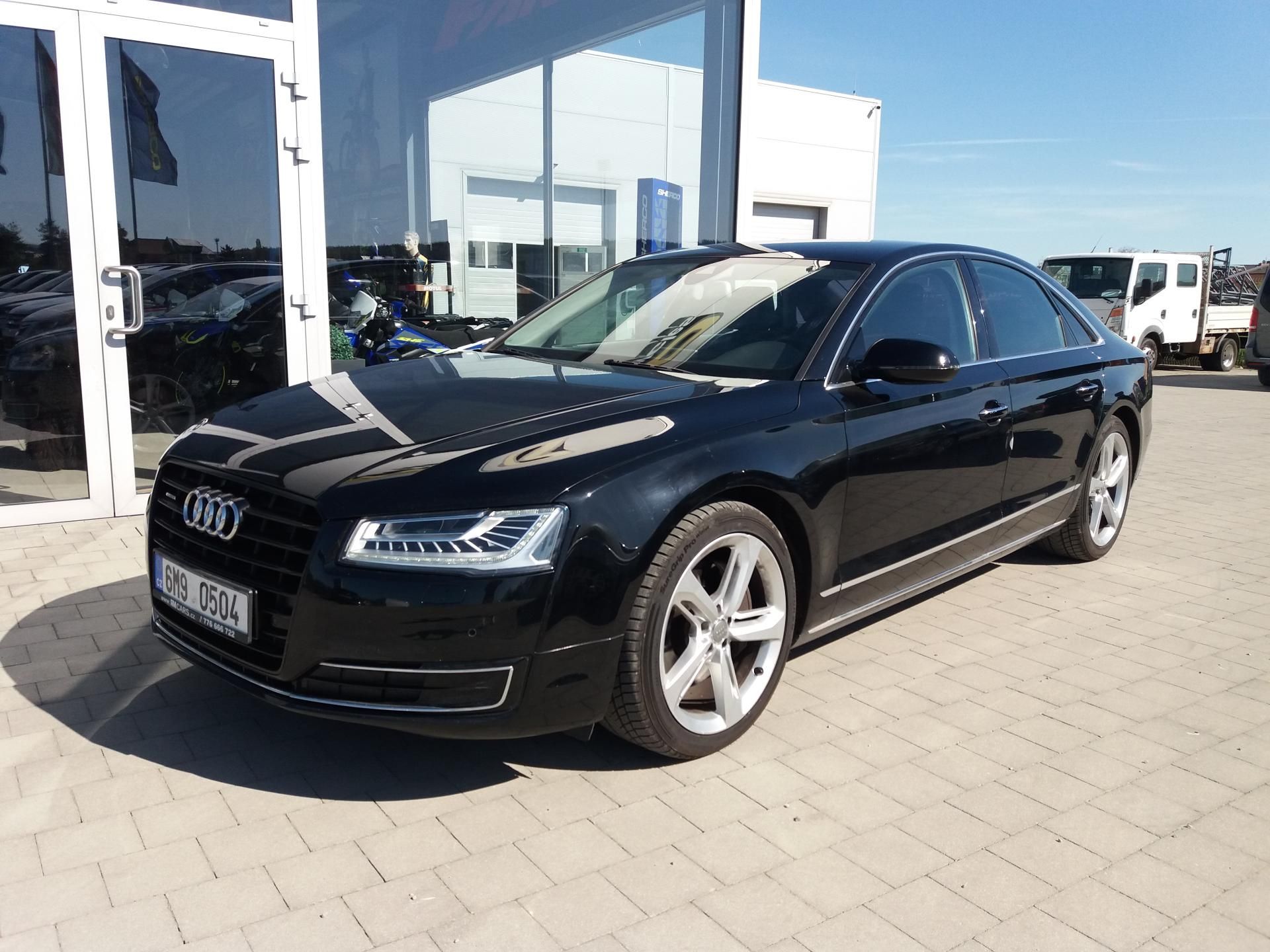 Audi A8, 3.0TDi,4X4,NAVI,XENONY!