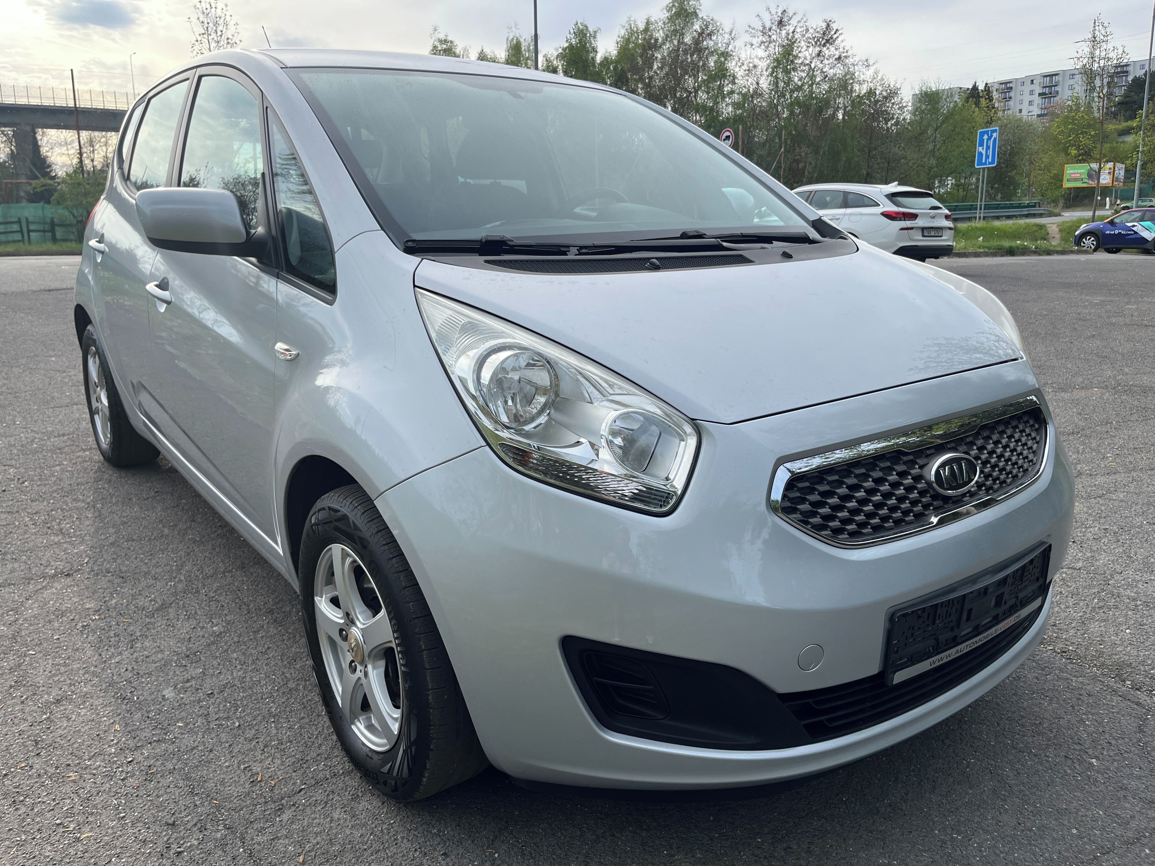 Kia Venga, 1.6i 92kw 117.000km alu klima - fotka 6