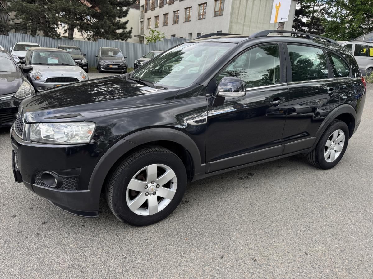 Chevrolet Captiva, 2,2 7,mist+ - fotka 3
