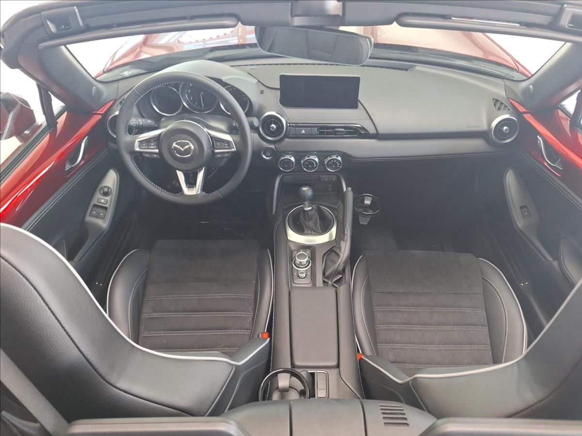Mazda MX-5, 1.5 2ST G 132k 6MT RWD Homura - fotka 5