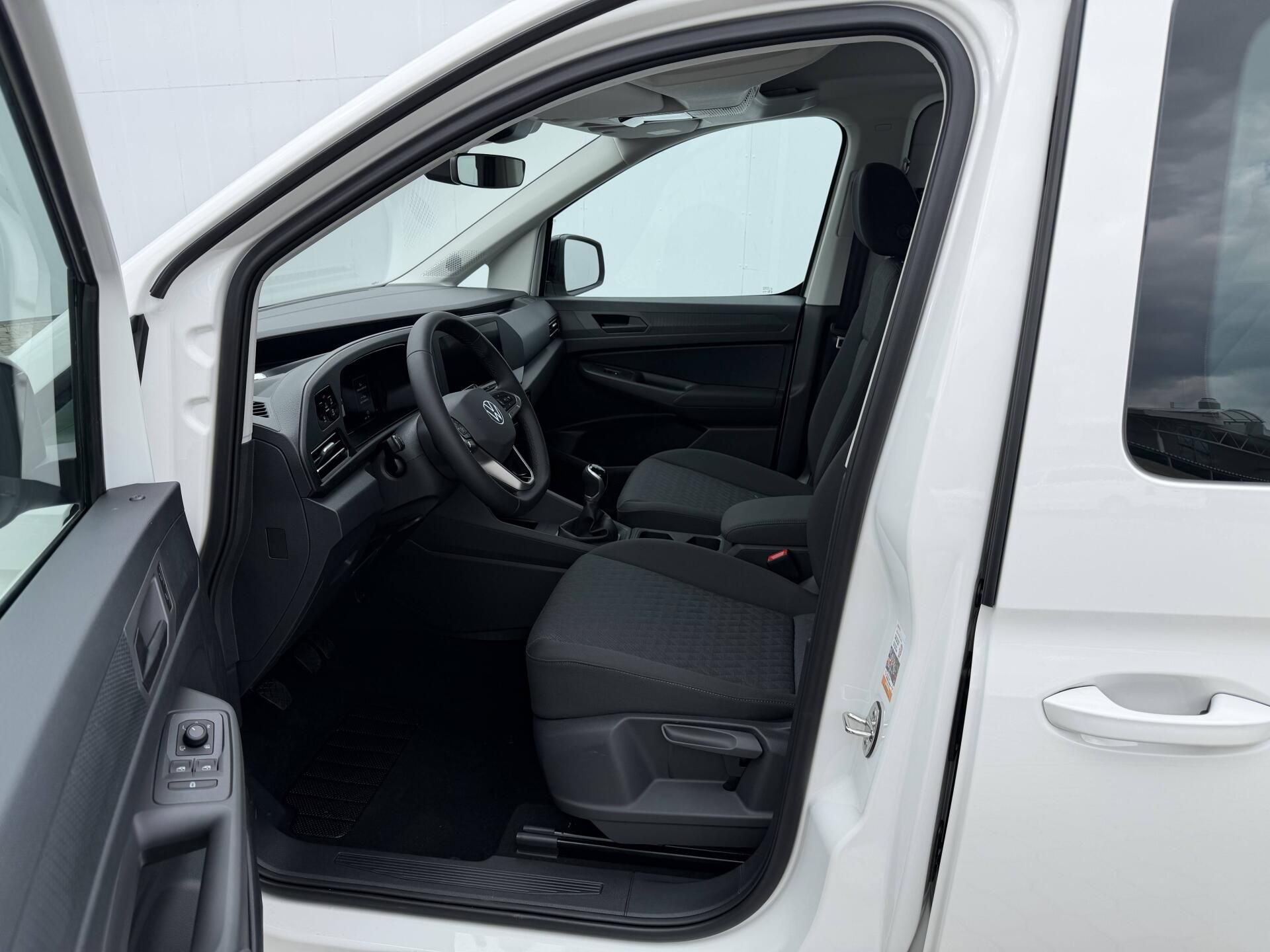 Volkswagen Caddy, Life 6G 1,5TSI - fotka 5