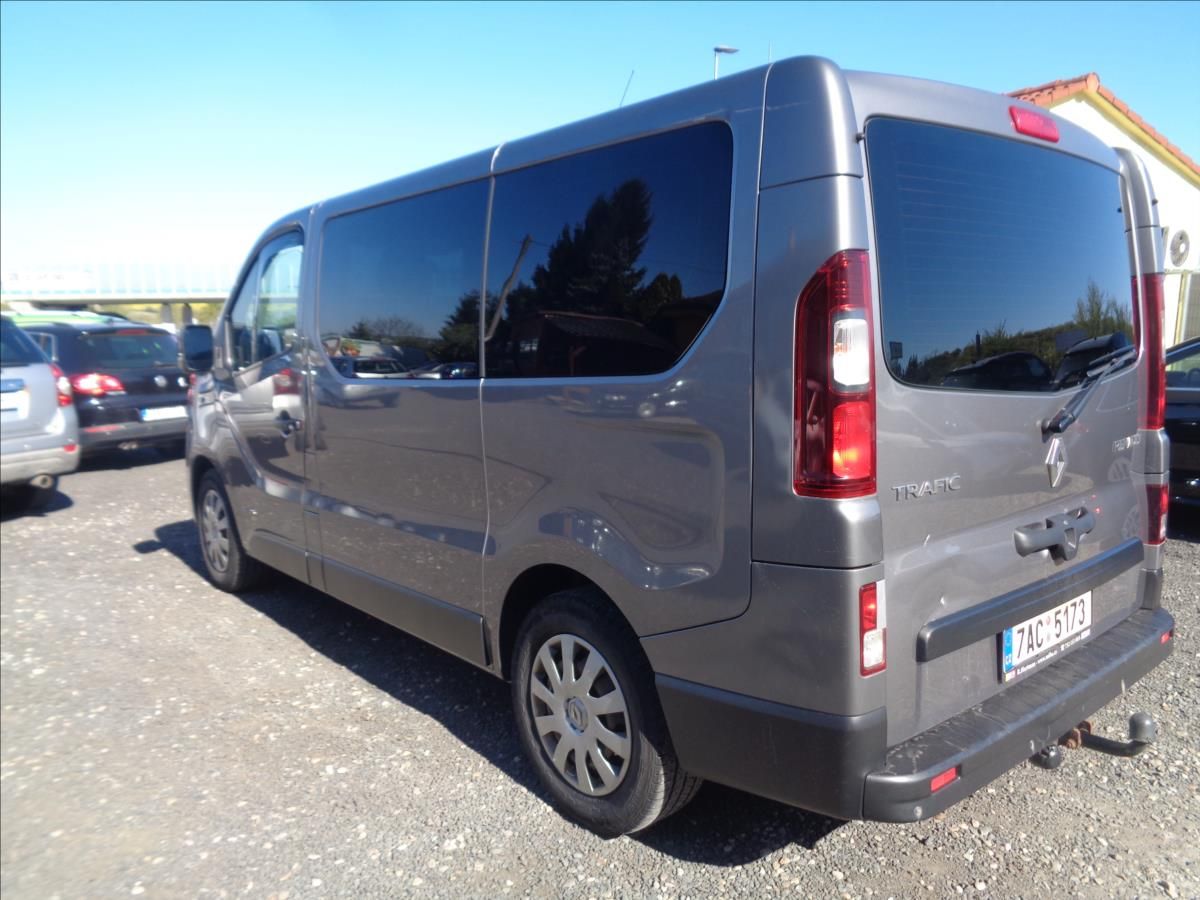 Renault Trafic, 1,6tdi  8 míst - fotka 4