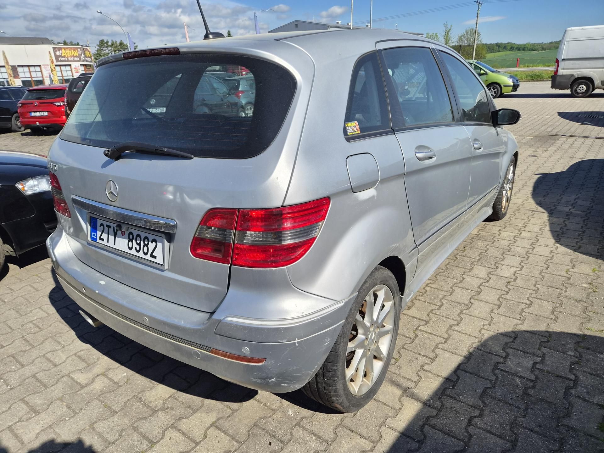 Mercedes-Benz Třídy B, 170 Aut. - fotka 3